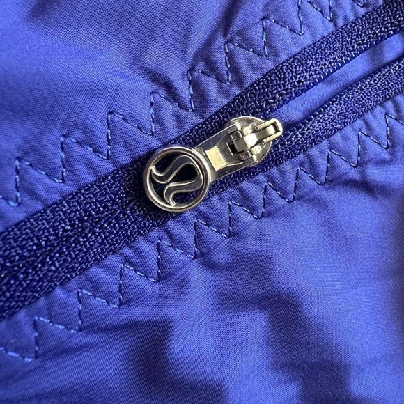 Lululemon Nothin but Run Women Blue Purple Reflective Lightweight Workout Jacket - Picture 3 of 5